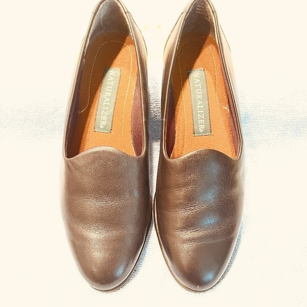 Naturalizer Shoes Womens Size 7M Leather Slip‎ On Loafers Comfort Casey B-6233